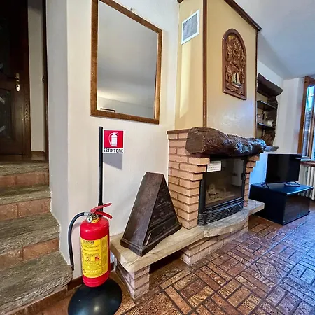 Ferienhaus Al Civico 7 Relax A Due Passi Dal Di Oliveto Lario